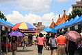 Street market on Changfu Bridge during Weekend