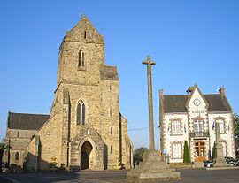 The church of Saint-Laurent, the 1571 cross and the town hall