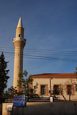 The mosque in Komi Kebir