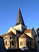 圣阿芒教堂（法语：Église Saint-Amand de Saint-Amand-Montrond）