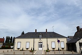 The town hall in Prasville