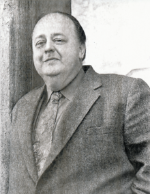 A photograph of actor Roy Brocksmith.