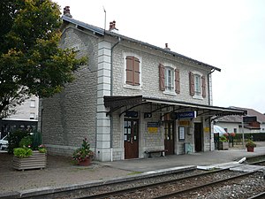勒瓦尔达翁站主站房