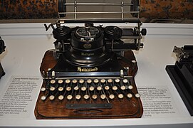 Hammond typewriter (c. 1913)