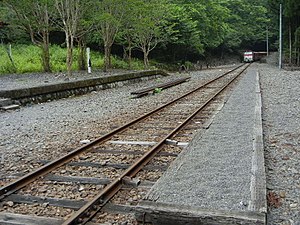 车站月台(2012年7月)