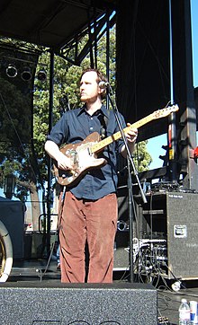 Will Cullen Hart, founder of Circulatory System, soundchecking at ArthurFest 2005