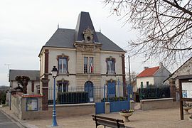 The town hall in Breuil-Bois-Robert