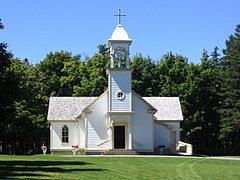 Façade of the chapel.