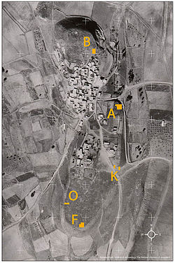 Air-photo of the village in 1945; later excavation areas markedin letters