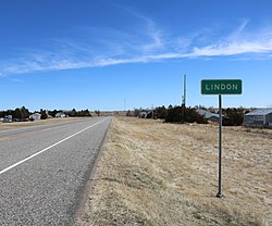 Looking east on U.S. Route 36 in Lindon