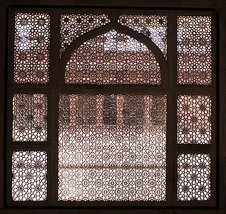 Jali at Tomb of Salim Chishti in Fatehpur Sikri, showing Islamic geometric patterns developed in Western Asia