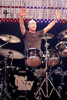 Downey performing with Thin Lizzy at Aberdeen Music Hall, 6 January 2011