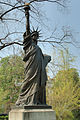 法国巴黎卢森堡公园的自由女神像。