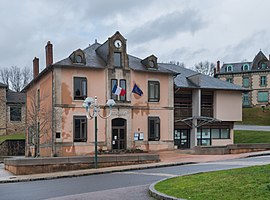 Town hall of Saint-Priest-Taurion