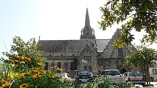 圣伯多禄教堂（法语：Église Saint-Pierre de Baud）