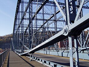 Detail of the ironwork on the Smithfield Street Bridge, looking south