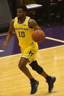 Derrick Walton, undrafted 2017 for the 2016–17 Michigan Wolverines