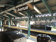 Manhattan bound platform