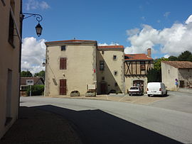 The town hall in Amailloux