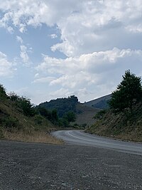 The R-129 in Kaçandoll which connects Mitrovicë and Besianë