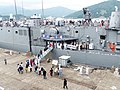 2013年中正军港营区开放活动，开放游客登舰的中华民国海军成功级子仪号巡防舰(PFG2-1107)，可看到博福斯40毫米70倍径高射炮/舰炮，摄于12号码头右舷舷梯前