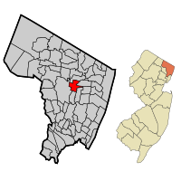 Location of Oradell in Bergen County highlighted in red (left). Inset map: Location of Bergen County in New Jersey highlighted in orange (right).