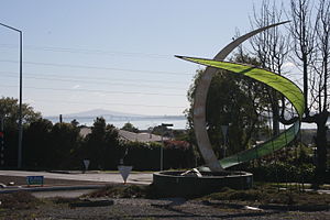 Wade Cornell Sculpture, Te Atatū South roundabout. This roundabout has since been replaced by traffic lights.