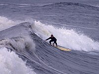 Surfing in Lanuza