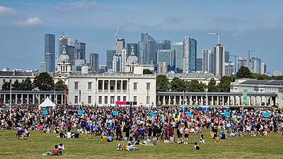 Greenwich Park being used for 2023 Big Half (Canary Wharf district in background)