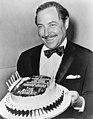 File:Tennessee_Williams_with_cake_NYWTS.jpg