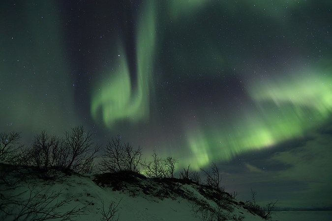 北极光。摄于瑞典托尔讷湖附近的阿比斯库国家公园。