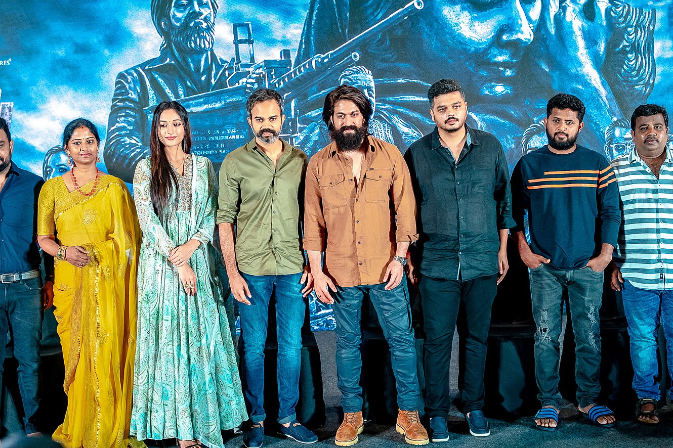 Easwari Rao, Prashanth Neel, Yash, Srinidhi Shetty Promote KGF Chapter 2 in Chennai.jpg