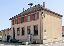 The town hall in Bréchaumont