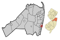 Location of Bradley Beach in Monmouth County highlighted in red (left). Inset map: Location of Monmouth County in New Jersey highlighted in orange (right).