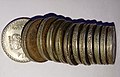 机制币边缘轧有边齿，主要目的是防伪和确保完整性，图为印度卢比
