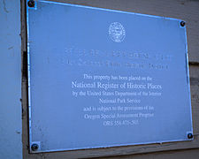 Averill Bennett House plaque
