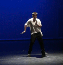 hip-hop舞者跳的机械舞