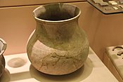 Đồng Đậu culture pot