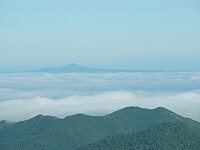 从知床峠看到的国后岛