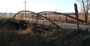 County Line Bowstring near Hollis, Kansas 39°39′14″N 97°34′23″W﻿ / ﻿39.65389°N 97.57306°W﻿ / 39.65389; -97.57306﻿ (County Line Bowstring Bridge)
