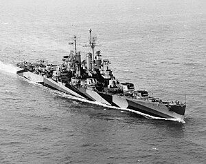 USS Duluth underway in 1944
