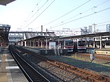 月台全体 最前方由5号月台依次排列至1号月台（2009年4月）