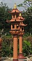塔型石灯（越南嘉莱省宝明寺）