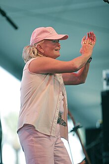 Lynn Anderson in concert, 2009.