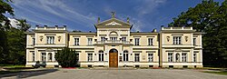 The Krasiński Palace in Stary Służew in 2009.