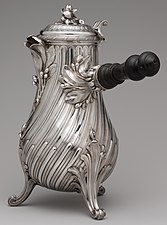 Coffeepot, decorated with foliage; 1757; silver; height: 29.5 cm; Metropolitan Museum of Art, New York