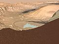 盖尔撞击坑-标注了着陆点、冲积扇（蓝色）和埃俄利斯山内的沉积物层（剖面）。