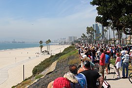 Crowd at Bluff Park watching the Space Shuttle Endeavour en route to Los Angeles International Airport, 2012