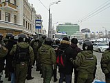 被拘捕的示威者，摄于喀山