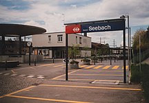 Station building and entrance to subway towards the platform